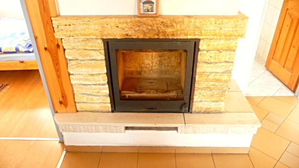 Chalupa Baran Bešeňová Habitación foto